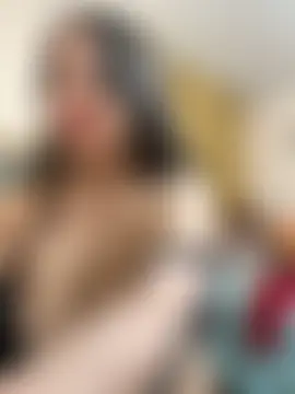 latinfemale's Live Chat Room