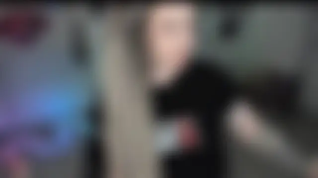 HoneySallyMoore 现场聊天室