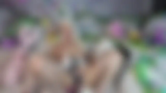 YourBlondeDoll's Live Chat Room