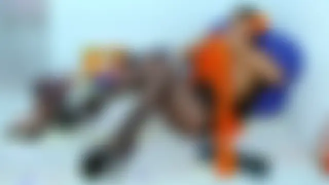 lauren_59 Adlı Modelin Canlı Sohbet Odası