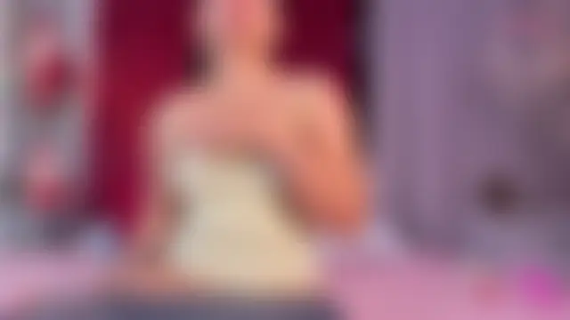 JulietSofia Adlı Modelin Canlı Sohbet Odası