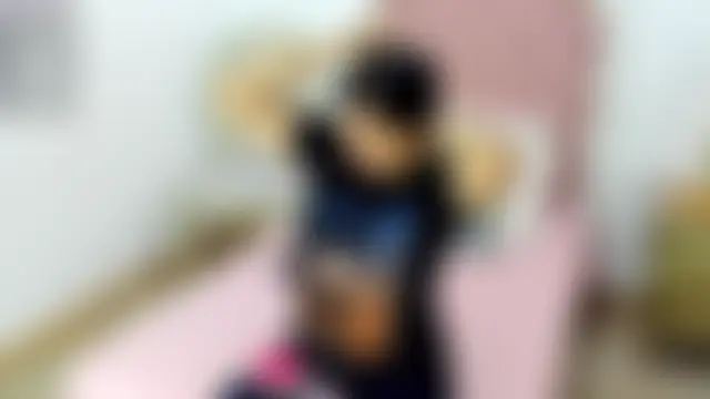 zusan_king_ Adlı Modelin Canlı Sohbet Odası