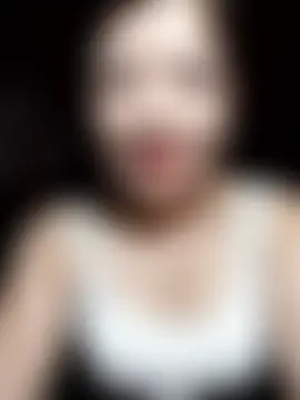 Živá chatovací místnost Yiyi102300