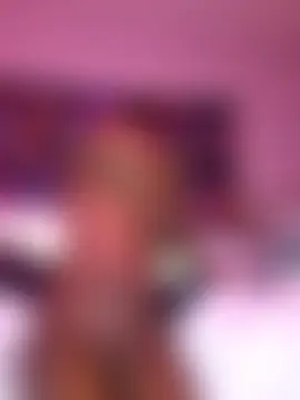 Онлайн чат XXX oliviaprettypussy