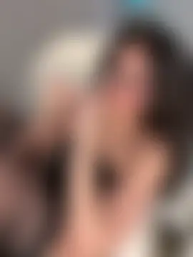 julieta_jhonssのライブチャットルーム