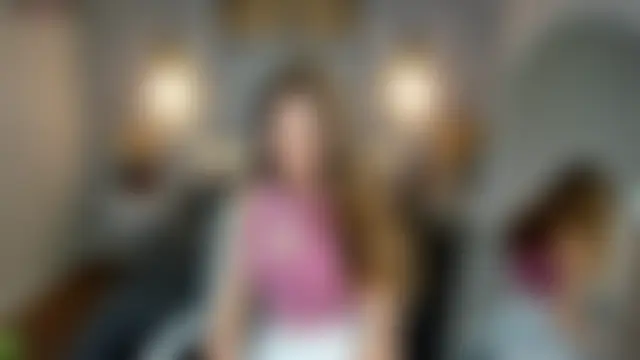 Sofa_Vleifo's Live Chat Room