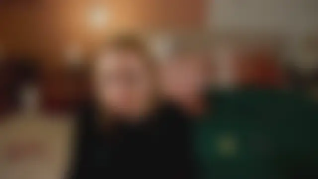 Glow_Margo 现场聊天室