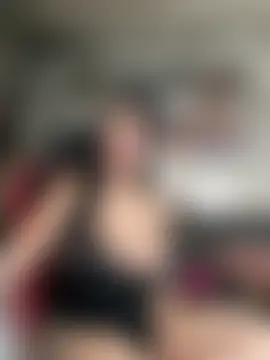 Онлайн чат innocenttemplegirl