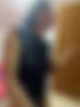 Violet_rousse7 Adlı Modelin Canlı Sohbet Odası