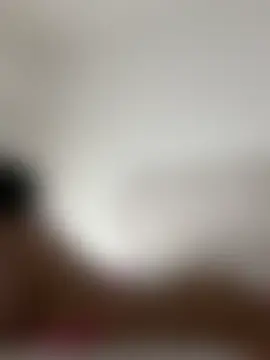 GoldenIsabella's Webcam Show