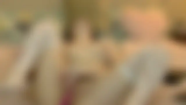 غرفة دردشة EllieWest المباشرة