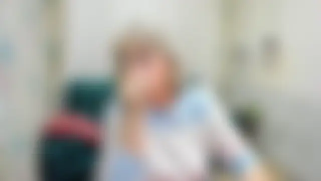 EvelynJoyful Live Chatraum