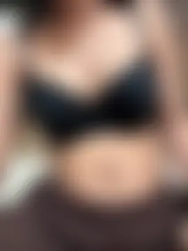 Pokazy przed kamerką – Sexy_Ahana