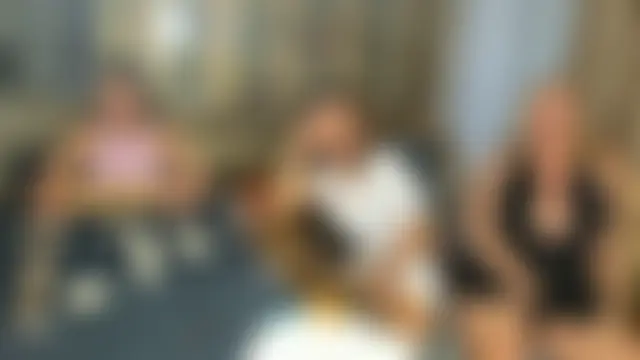 Show modela TUNDEROSE1 na web-kameri