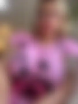 XXX chat uživo modela AtheneaRossi