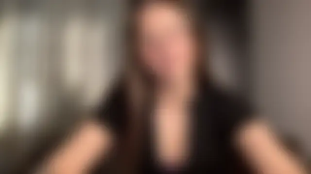 XXX chat uživo modela CharlotteXGold