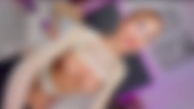 Pokazy przed kamerką – roxxstarx