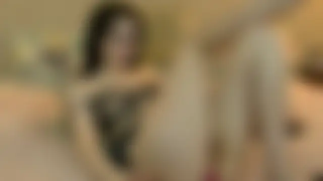 EllieWest Webcam show