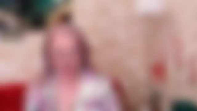 غرفة دردشة _Sara__Smith_ المباشرة