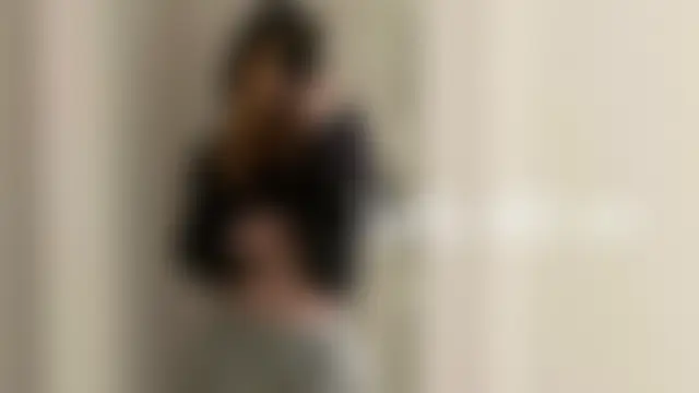 August_female 在線直播表演