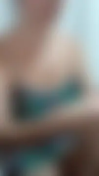 Živá chatovací místnost _SexyPetite_