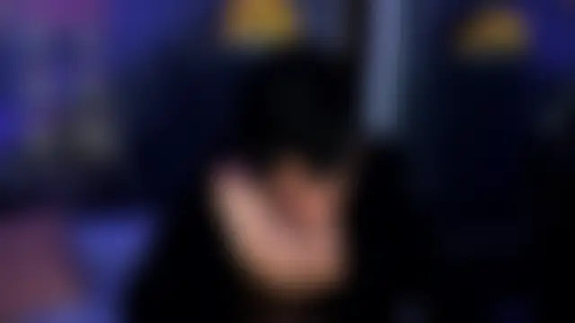 NicolaiKarav 在線直播表演