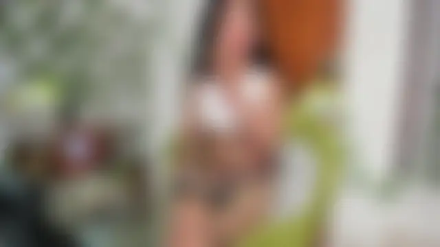 Chat XXX en directo de LittlePeach_