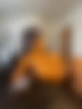 TheRealOshunQueenn Live chat-huone