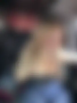 DIANITA_1988's Live Chat Room