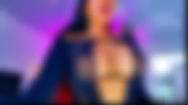 SQUIRT4UMEGAN Adlı Modelin Canlı XXX Sohbeti