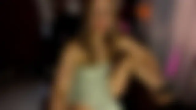 Gaby_Sexy_ Adlı Modelin Canlı XXX Sohbeti