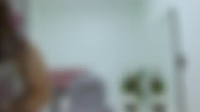 sophia_hadid Adlı Modelin Canlı XXX Sohbeti