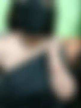 Онлайн чат SareeQween143