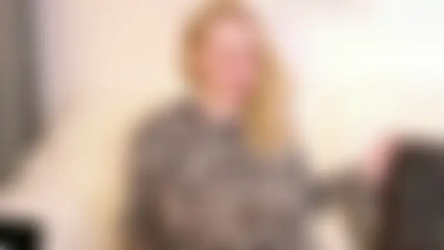 Sarah4youn Live chat-huone