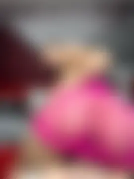 SweetieSinXXX's Webcam Show