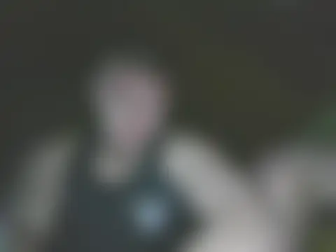 Show modela Untrhund23 na web-kameri