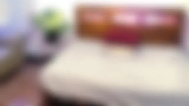 Yeseniaa25_ Adlı Modelin Canlı Sohbet Odası