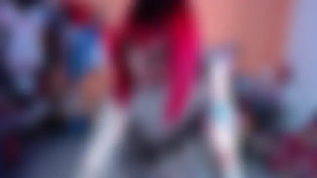 MissMiia2 Live chatroom