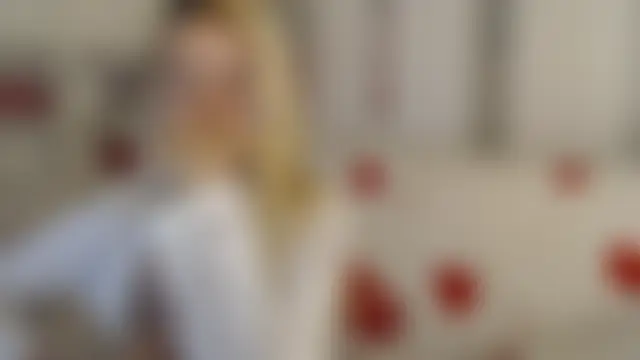 Živá chatovací místnost _karolynesyera_