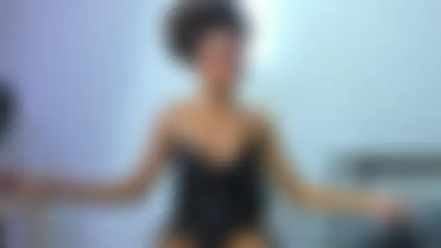 XXX chat uživo modela AliyahBrowns