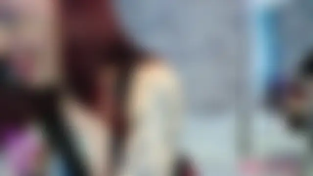 Pokój czatu na żywo – ElisaJane