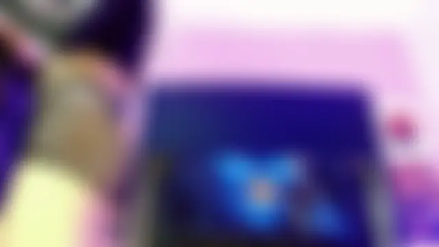 Natasha_cliffordn Webbikameraesitys