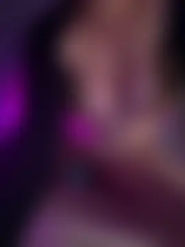 Chat soba uživo modela lia-nolimit