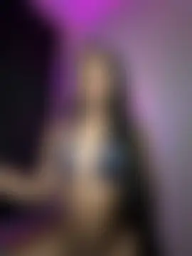 Emaa- 在線直播表演