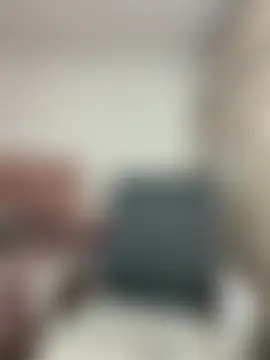 Emmily_19's Live Chat Room