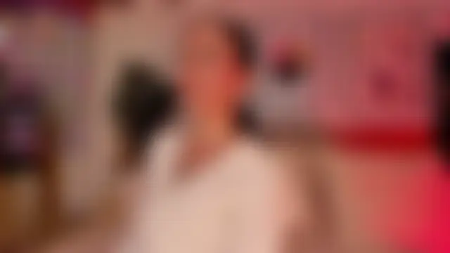 LunaRuso Ruang Obrolan Langsung