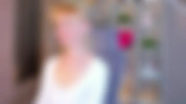 Julie_Lucas 실시간 채팅방