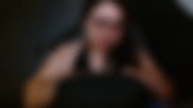 ISIS19HOT Adlı Modelin Canlı Sohbet Odası