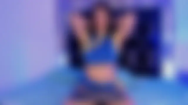 Chat soba uživo modela LuciaMoretti_