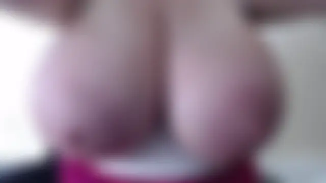 newamyy – Naživo chatovacia miestnosť